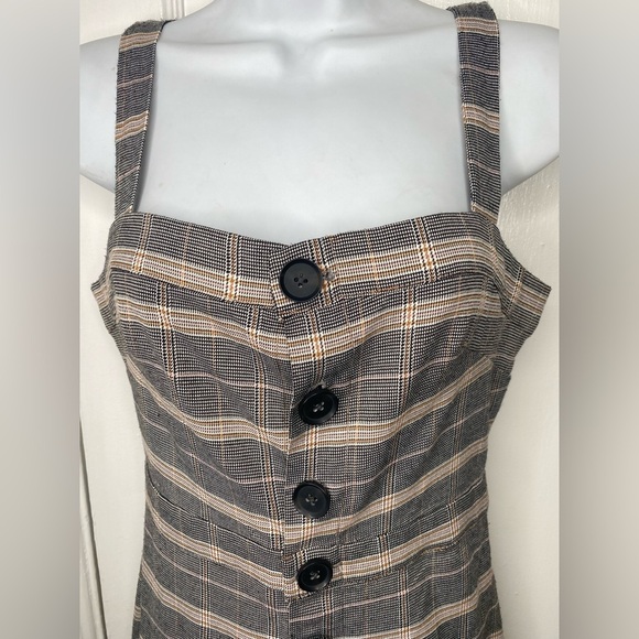 Cupcakes & Cashmere Black Plaid Willa Cropped Jumpsuit w Working Buttons. - Picture 4 of 11